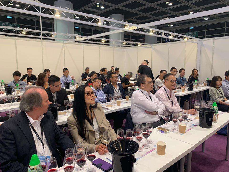 74889326 2684166098271138 698170131083165696 o