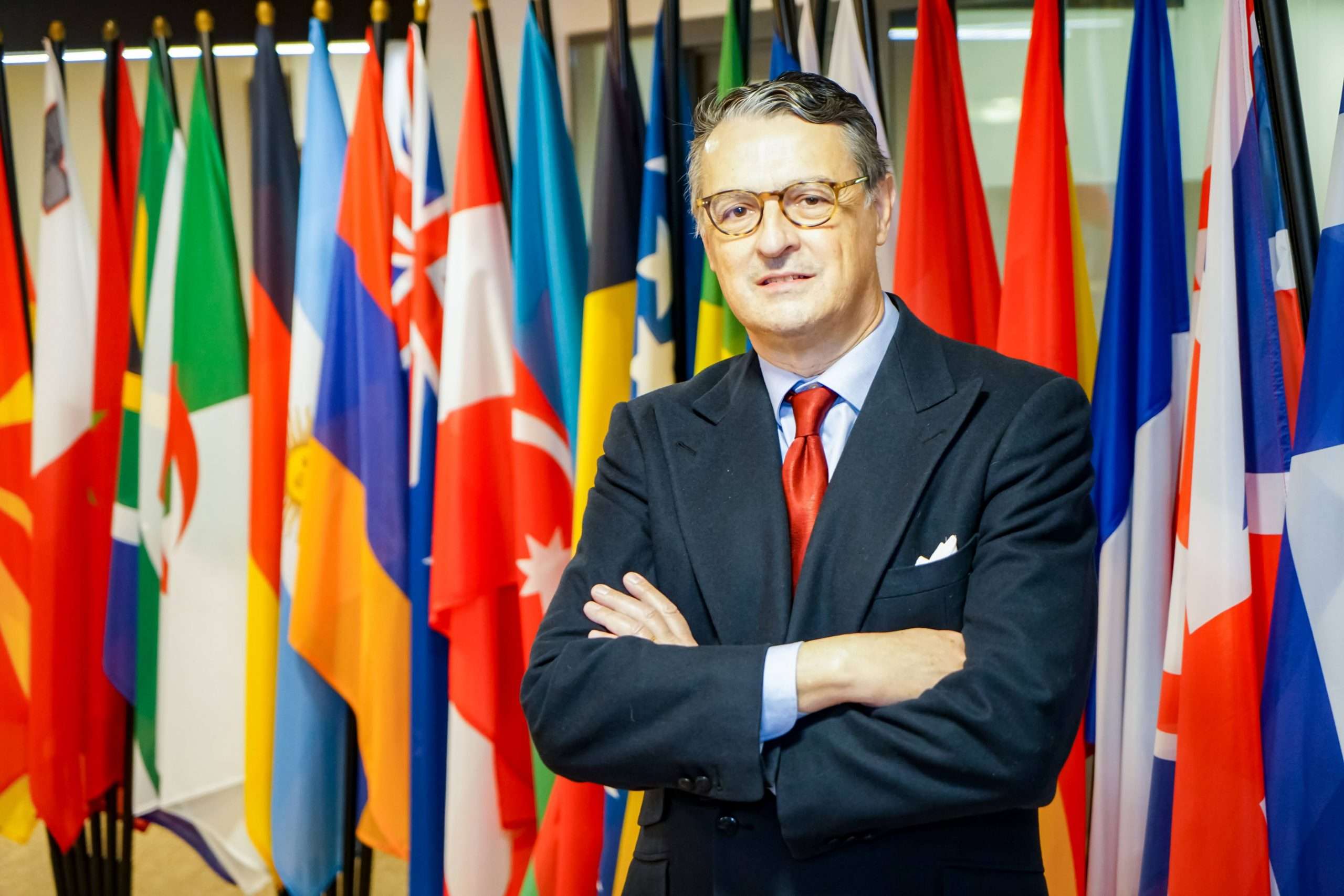 oivdirectorgeneralpauroca scaled