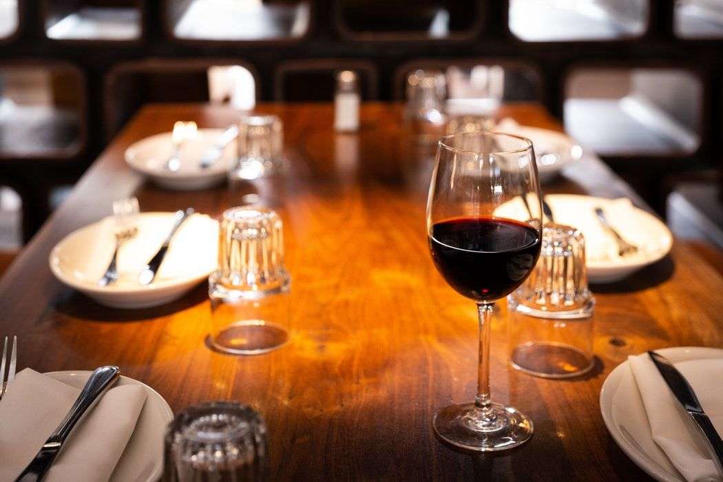 photo 1550066461 7b915dac329a