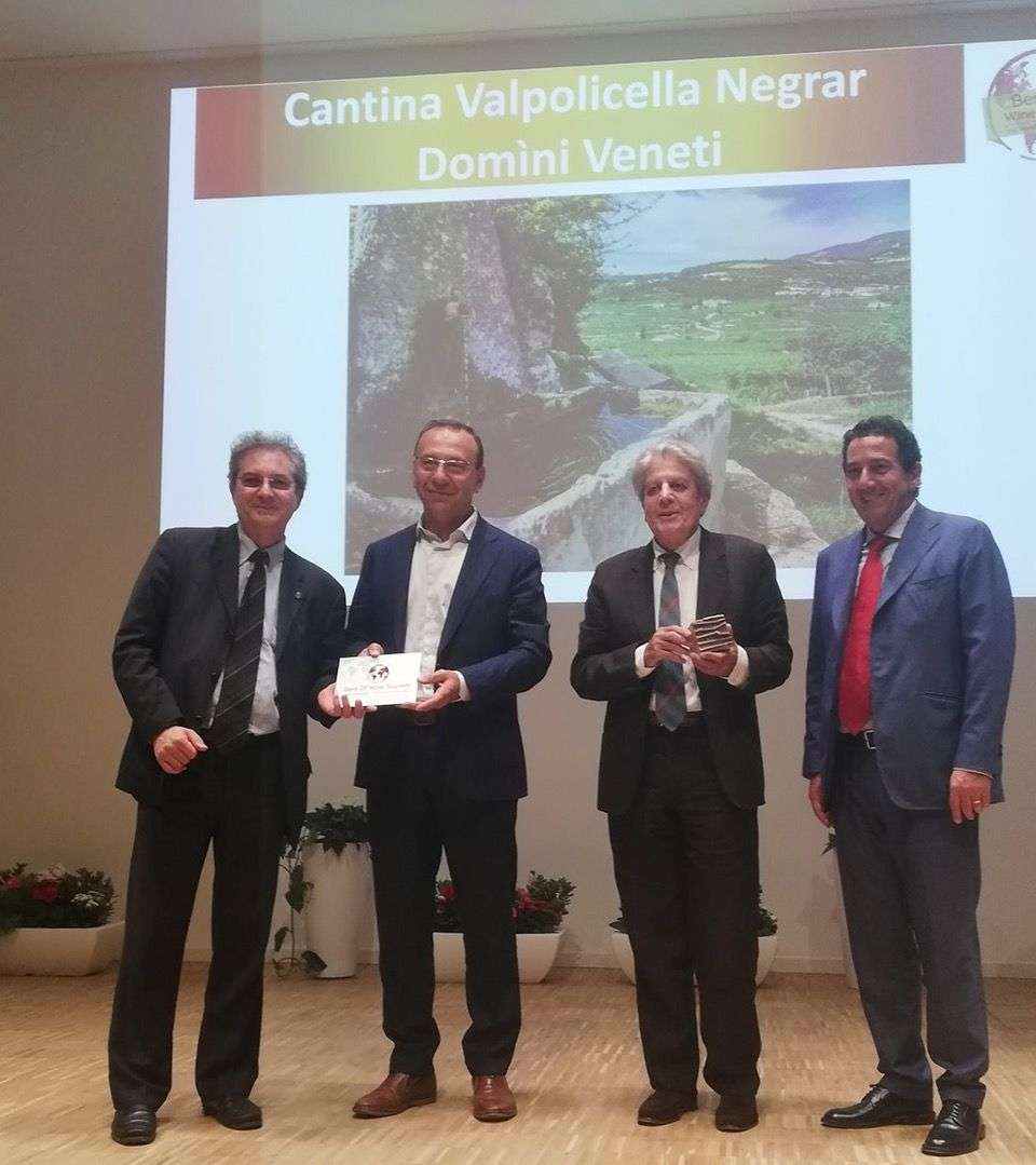 premiazionebestofwinetourism