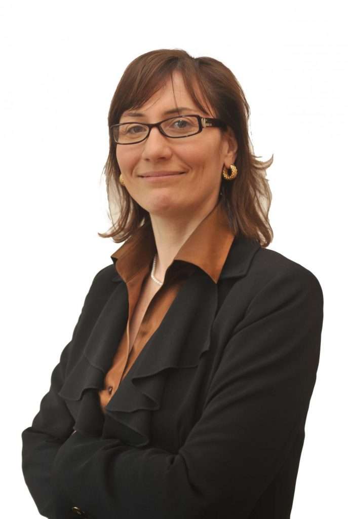 robertacrivellaro2whitebg