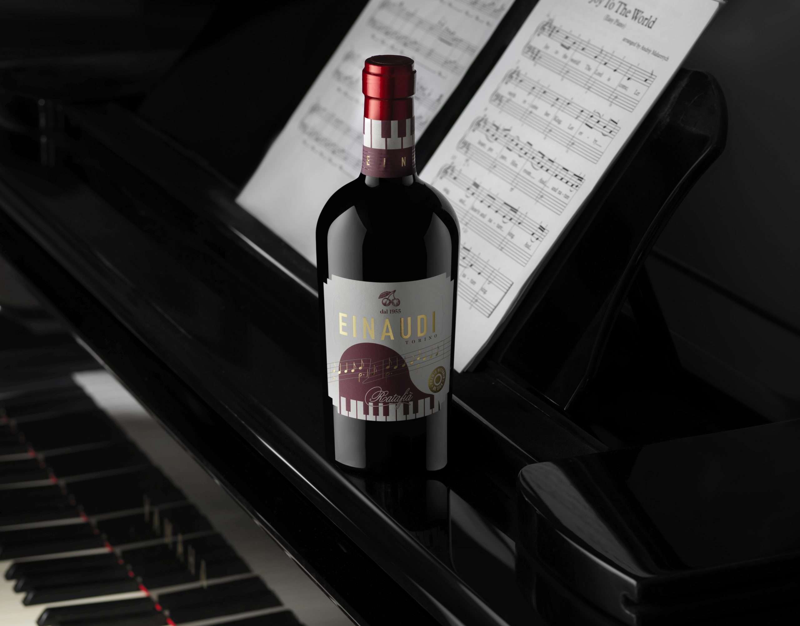 spr liquor modiwhite recyclednecklabel mockup1 set scaled