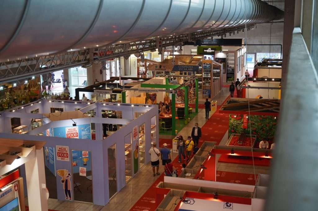 top a7109355 res 1507x1000 1