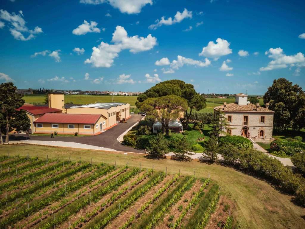 3 Tenuta Re Manfredi inaugurazione esterno