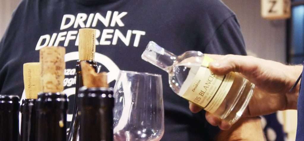 840ba5 3cefaed2a01e4db9b0fe038945292280~mv2