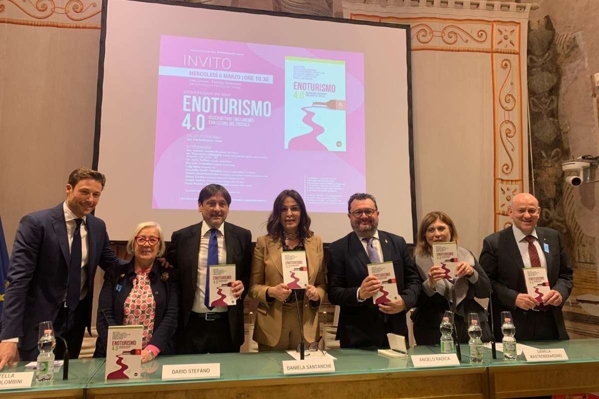 “Enoturismo 4.0” presentato in Senato il più completo manuale sul turismo del vino italiano