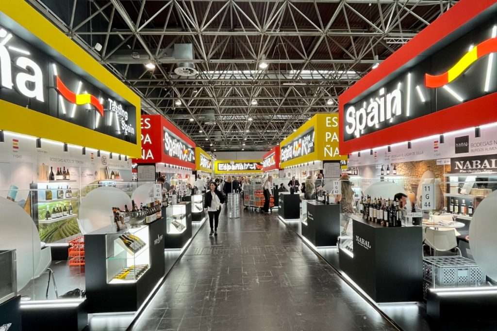 Prowein 2024: confronting the crisis and seeking solutions in the wine market