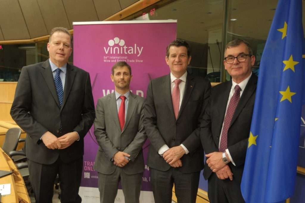 Vinitaly, selezione qualitativa e record numerico alla 56° edizione saranno presenti 1200 top buyer