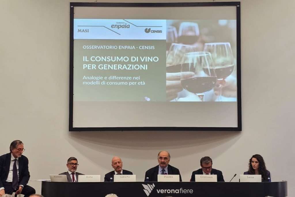 “Il consumo di vino per generazioni”, presentato a Verona l’Osservatorio del mondo agricolo Enpaia Censis