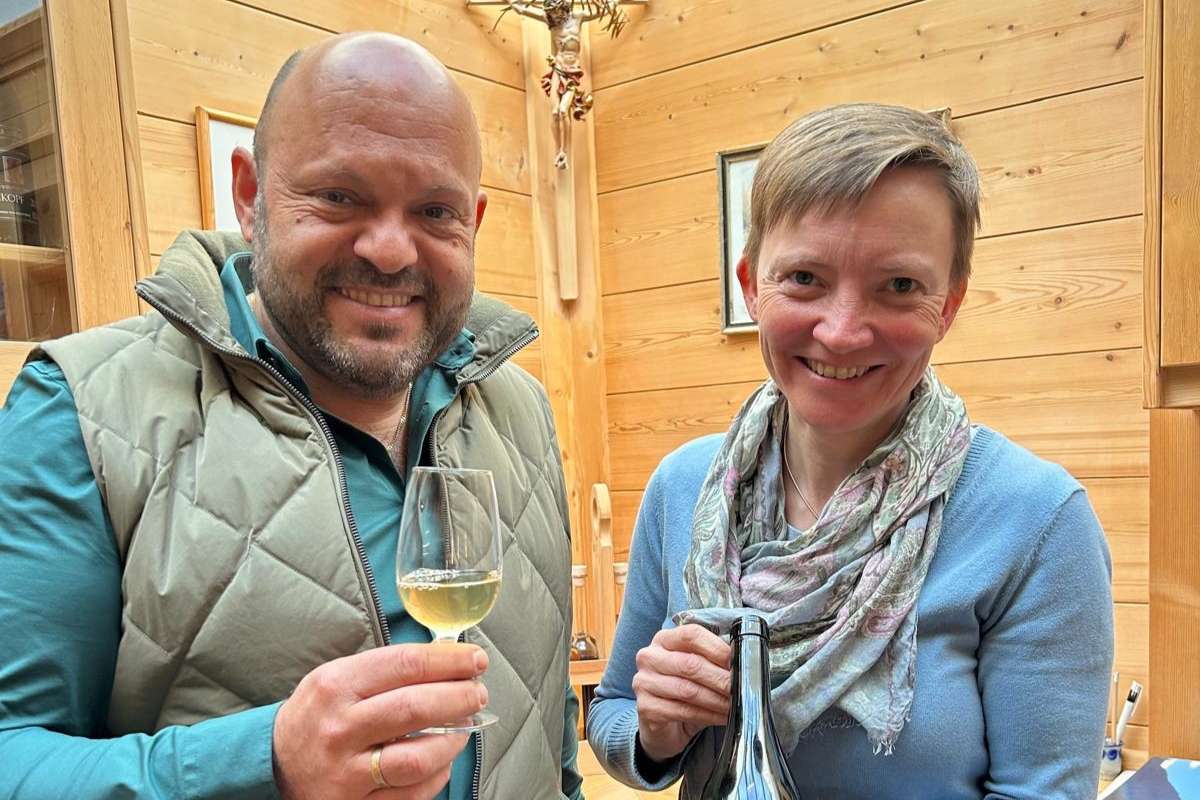 L'Essenza del Gusto e dell'Eleganza al Garberhof Un Rifugio per Amanti del Vino e dei Cocktail