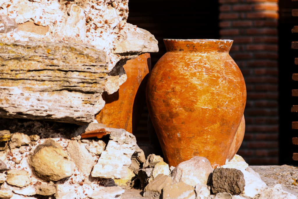 Amphora Revolution l'evento dedicato ai vini in anfora