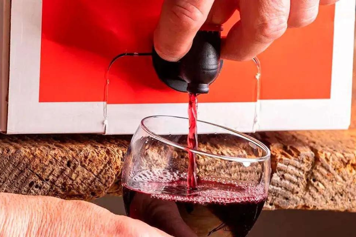 Categorie vino spumante e bag in box, ancore di salvezza