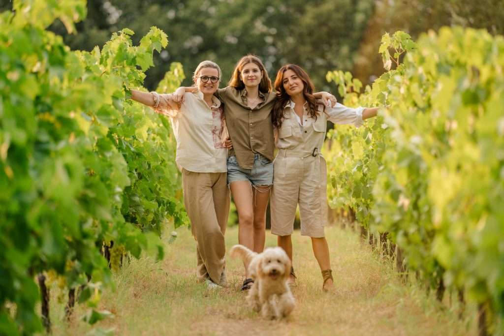 Marina Cvetic Chiara Masciarelli Miriam Lee Masciarelli @ph. Barbarossa