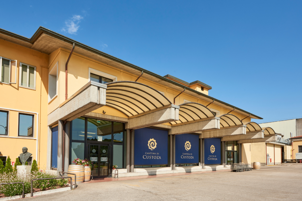 Un Custoza conquista la critica internazionale è il Custoza superiore DOC Brolo dei Giusti 2020 di Cantine di Verona