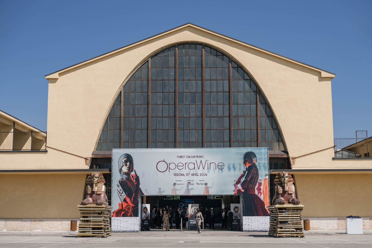 Annunciati i protagonisti di Vinitaly OperaWine 2025 131 produttori italiani scelti da Wine Spectator