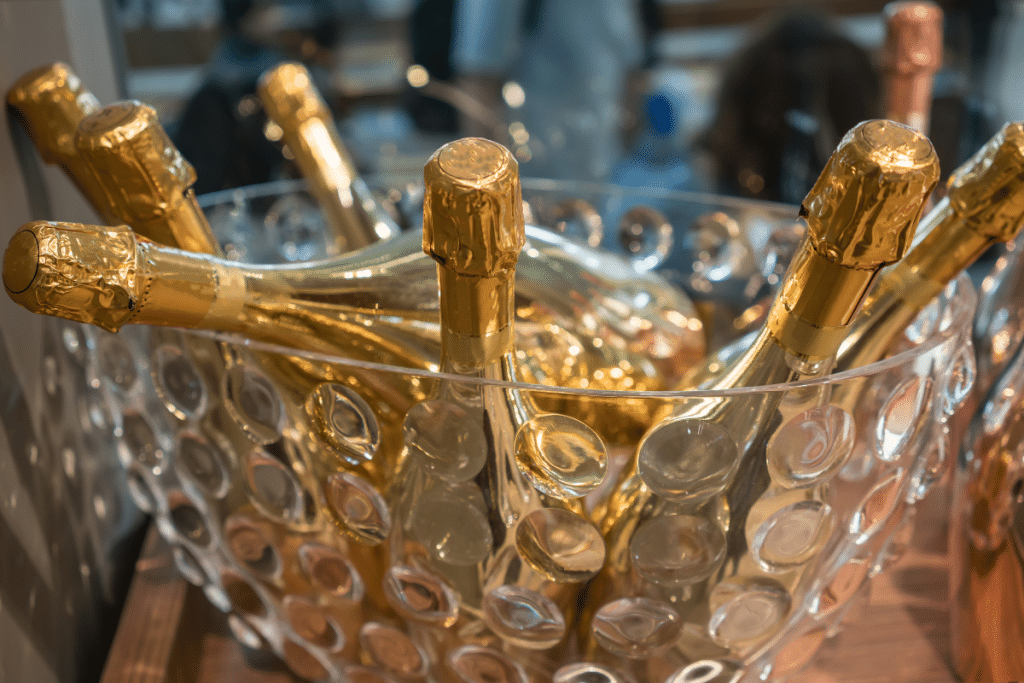 Le bollicine italiane sorpassano i vini rossi e rosati nell’export è record per lo spumante