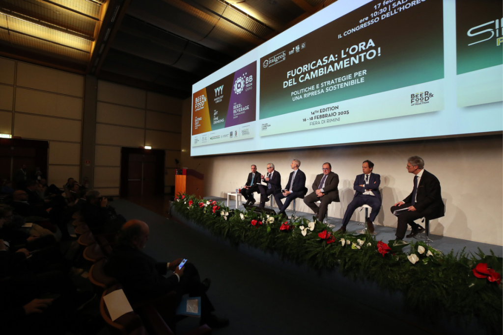 Il mercato degli spirits cresce del 2,1% rispetto al pre Covid, trainato dal boom del gin