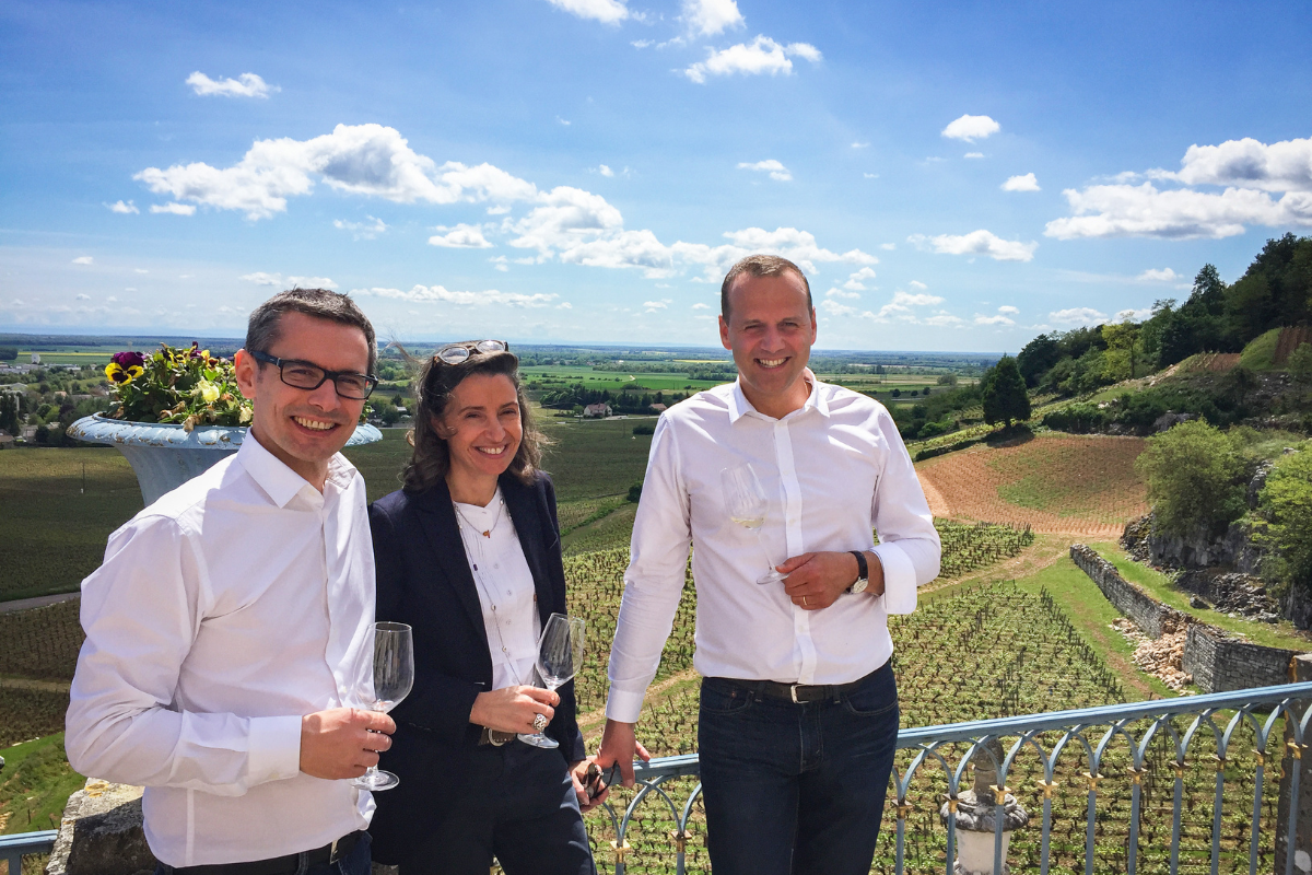 Aste da record per iDealwine nel 2024 battute oltre 261.000 bottiglie per un valore di 39 milioni di euro