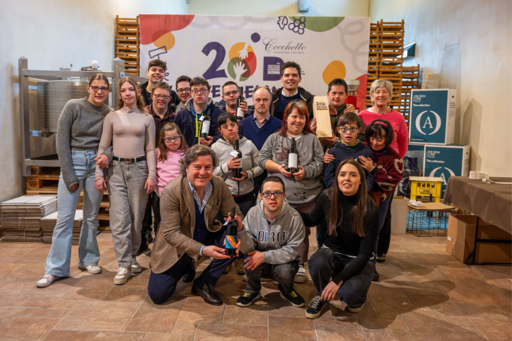 L’Azienda Agricola Cecchetto Giorgio sostiene l’autonomia sociale dei ragazzi dell’AIPD con il Raboso del Piave