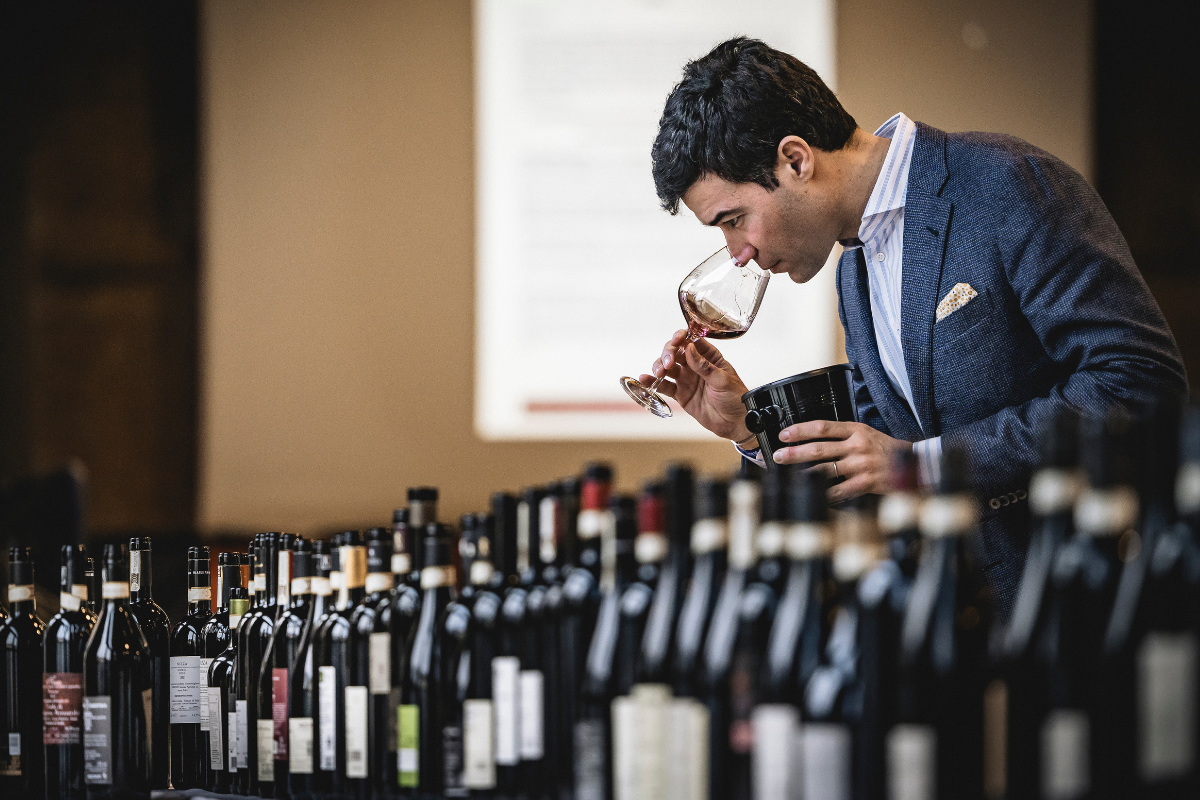 La degustazione alla cieca del Nizza DOCG riunisce oltre 100 esperti per valutare le nuove annate