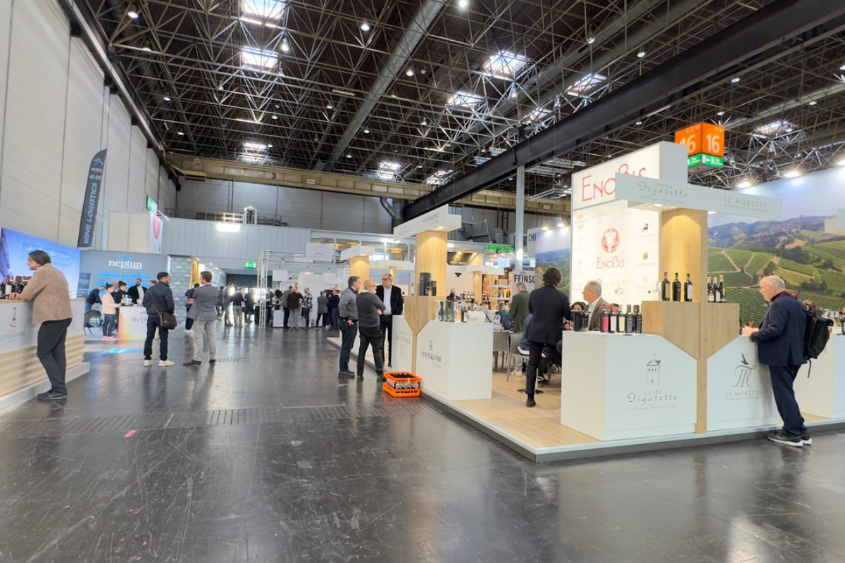 Prowein 2025 pochi ma buoni, ma è giustificabile che le fiere del vino costino ancora così tanto?