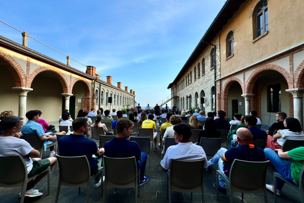Accademia Symposium iscrizioni aperte per i corsi di alta formazione 2025. Percorsi formativi per lavorare nel mondo del vino.