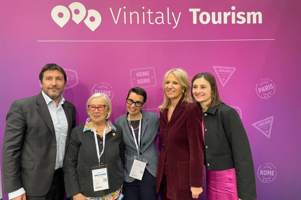 Al Vinitaly il Movimento Turismo del Vino presenta la prima mappa delle differenze regionali dell’enoturismo italiano