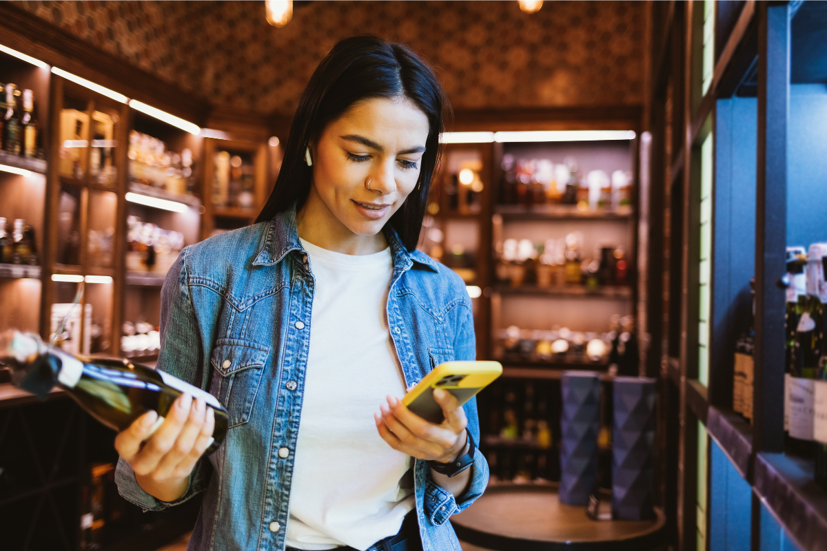 Enoturismo 3.0 come il digitale sta rivoluzionando l’accoglienza e le vendite di vino in cantina