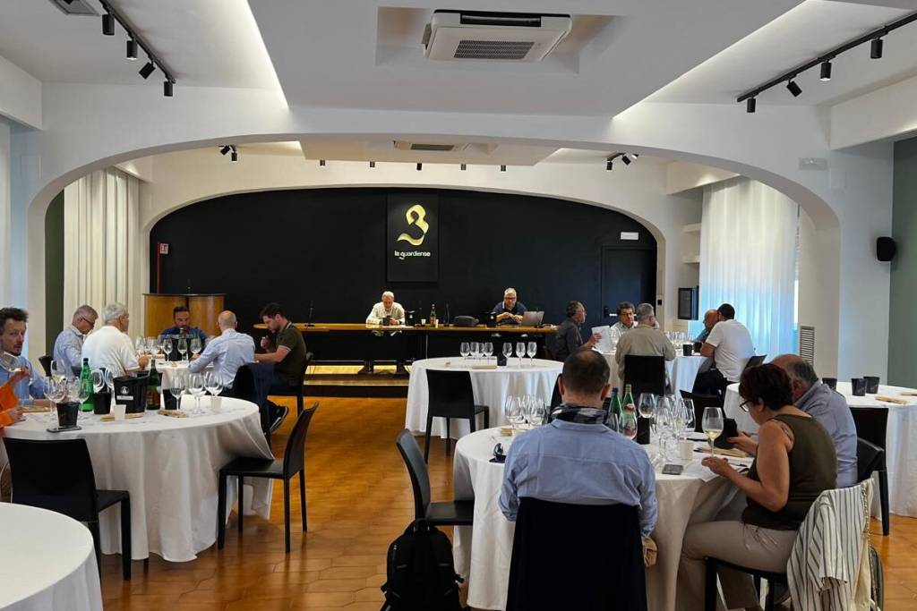 Rating eccellenti per i vini Sannio Aglianico del Taburno DOCG e Falanghina del Sannio DOP eccellono nelle valutazioni di Assoenologi