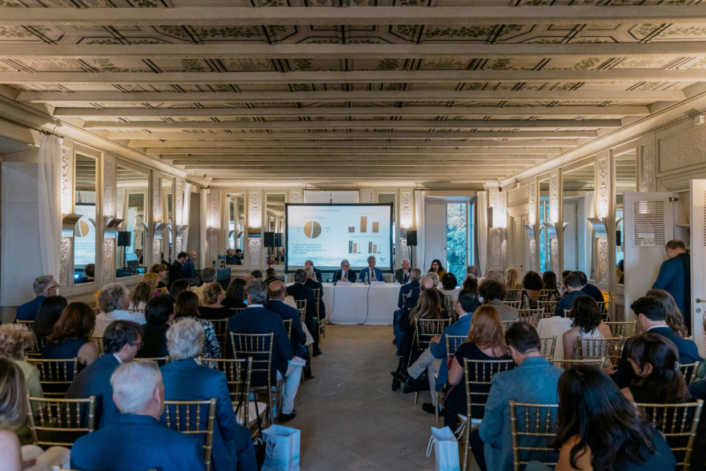 Valoritalia il vino italiano resiste, spumanti in crescita, focus su certificazioni green e riforma dei consorzi