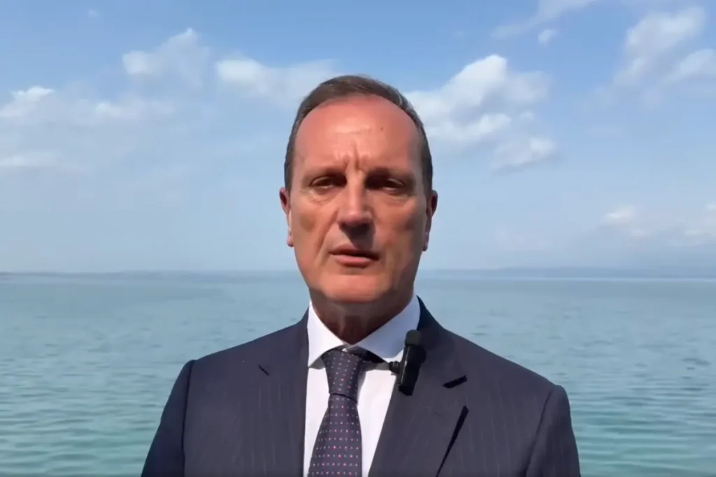 daniele colombo esselunga gdo