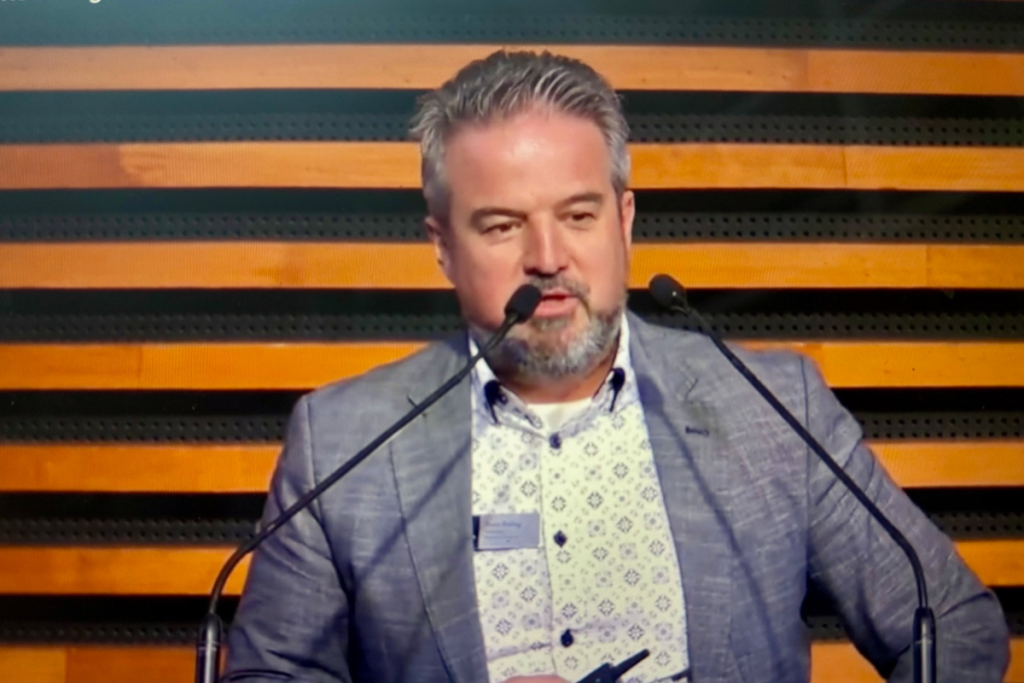 Il vino alla prova globale calano i consumi, cambiano le abitudini, e il futuro resta incerto