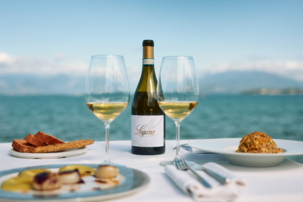 Lugana Sunset Tour il vino del Garda conquista le spiagge italiane