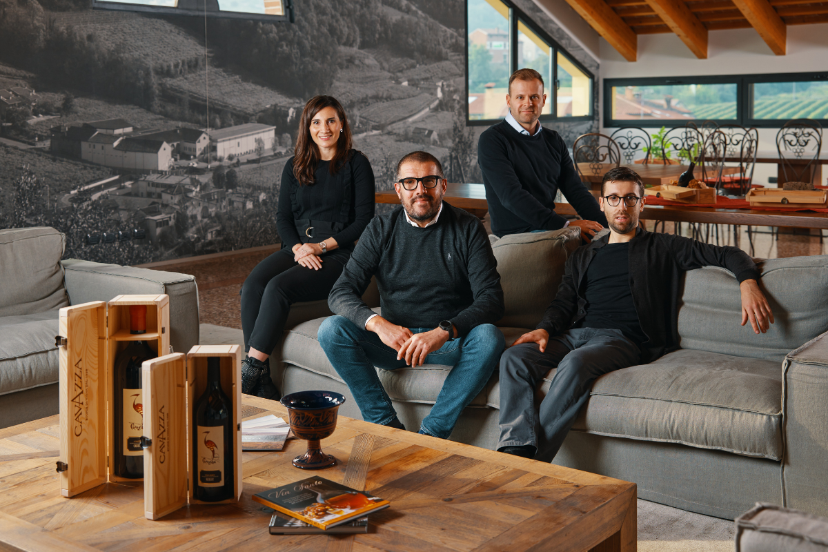 Cavazza presenta il restyling della linea Cicogna una verticale dal 1991 celebra il tempo e il terroir dei Colli Berici