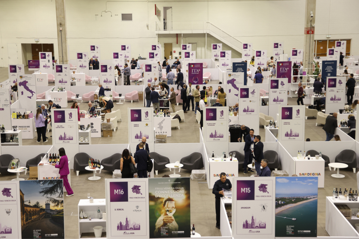 Vinitaly.USA 2025 il vino italiano riparte da Chicago con 2.200 operatori e nuove strategie