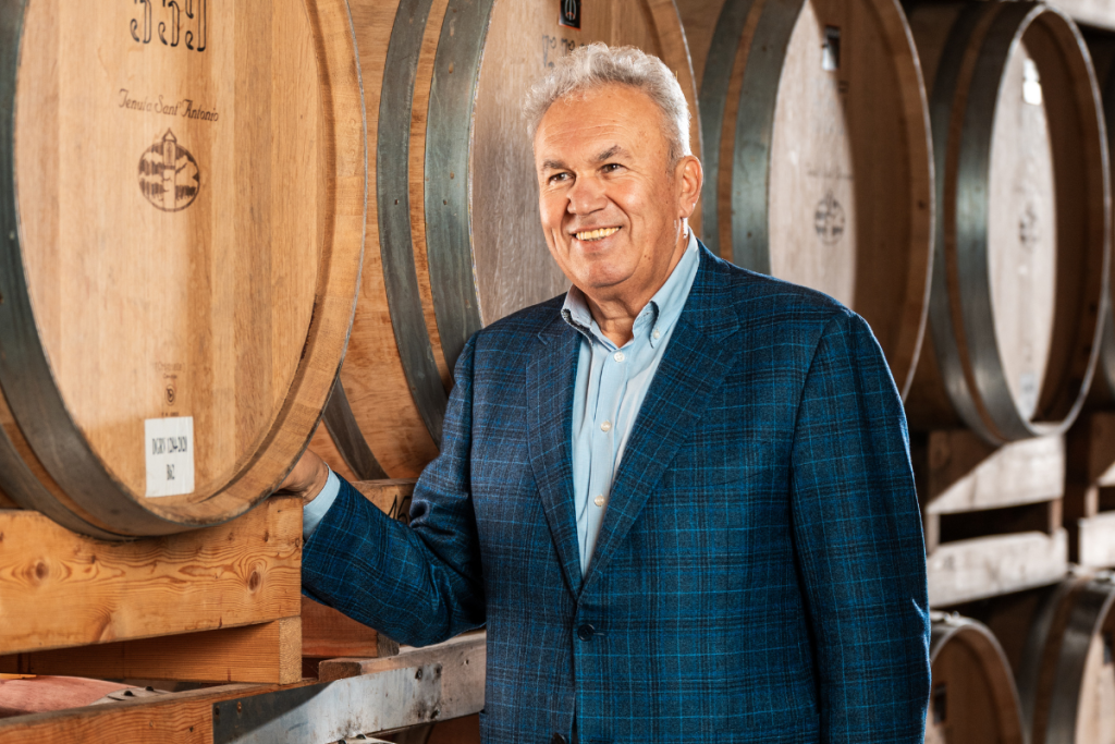 SCAIA, il progetto che ha ridefinito il linguaggio del vino italiano contemporaneo.