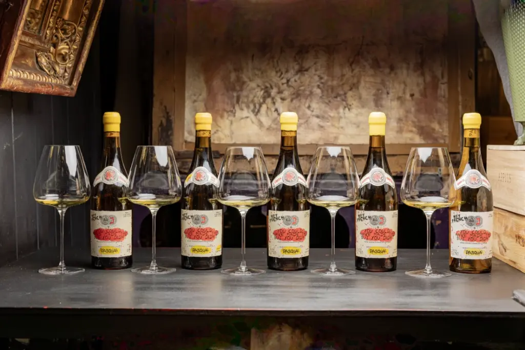 Hey French vini pasqua