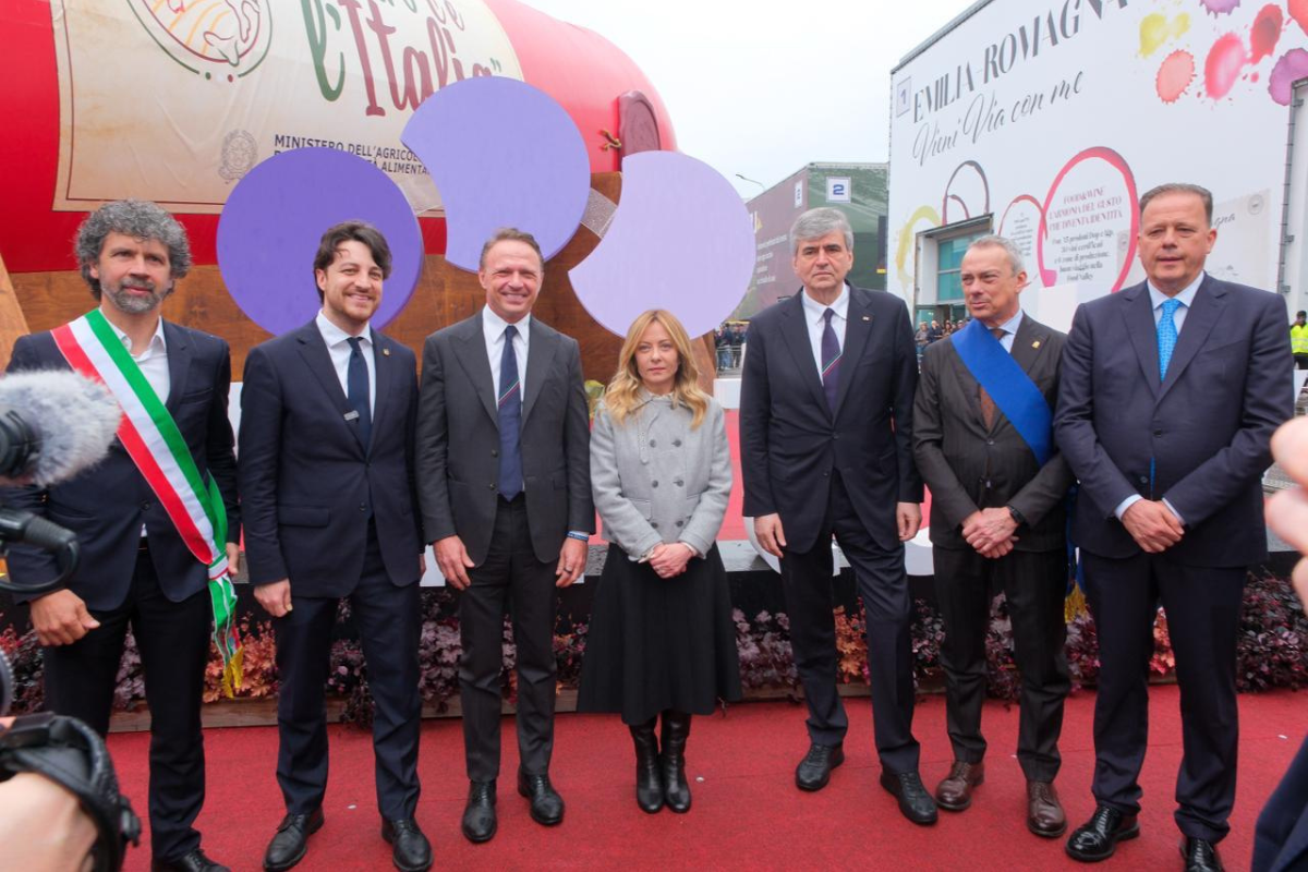 Vinitaly 2026 Giorgia Meloni conferma il sostegno al settore vitivinicolo