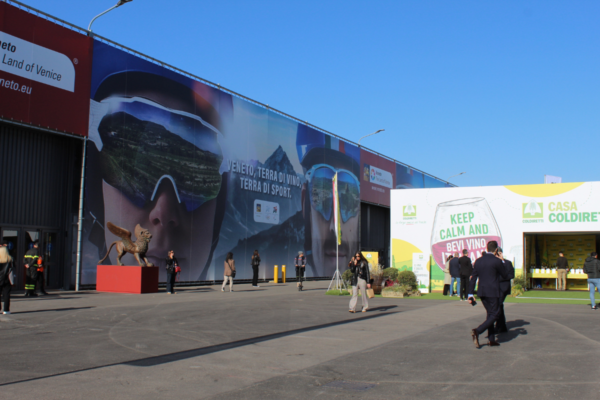 Vinitaly apre, il vino italiano si interroghi…seriamente