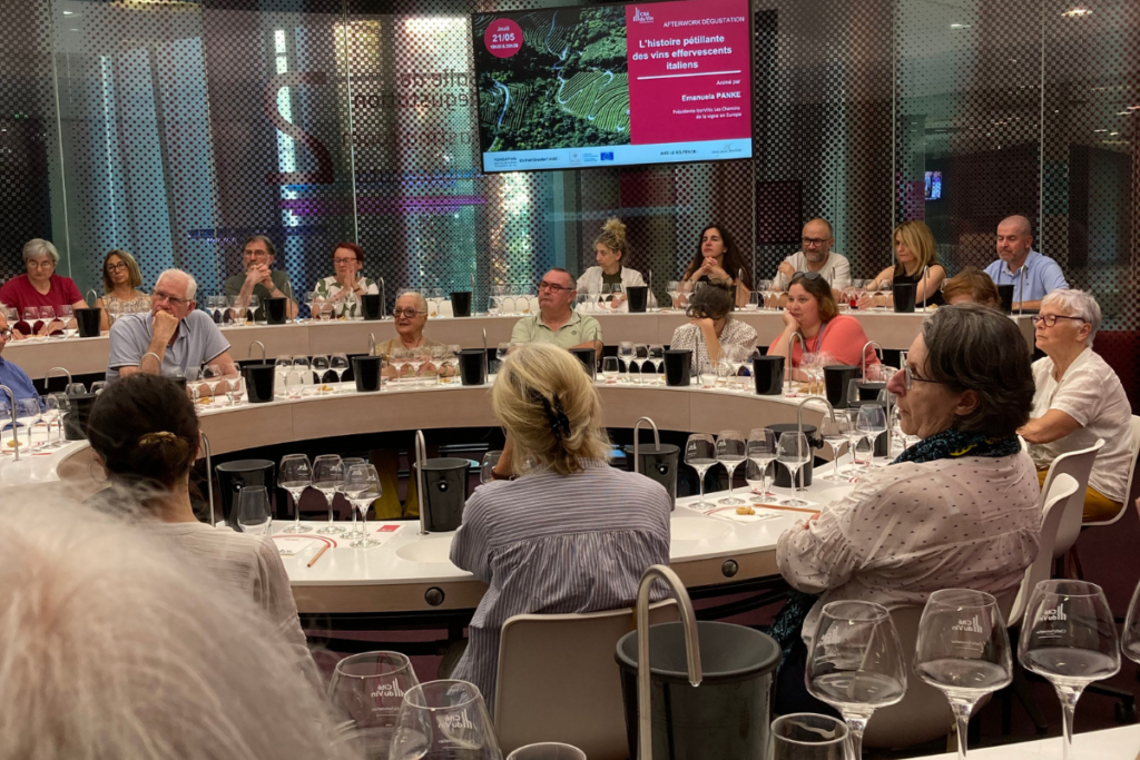 Alla Cité du Vin di Bordeaux il racconto dell’Italia cooperativa del vino