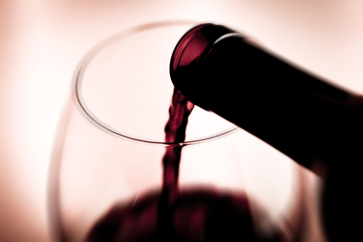 Le nuove generazioni non rifiutano il vino pregiato lo reinventano