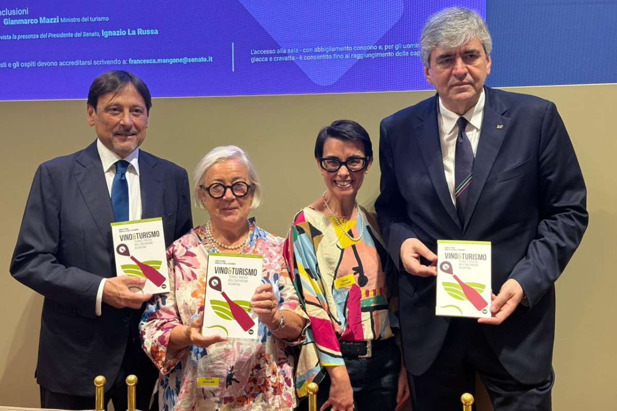 Vino & Turismo, arriva il nuovo manuale sull'enoturismo formazione e accessibilità per un settore in crescita del 9% l'anno