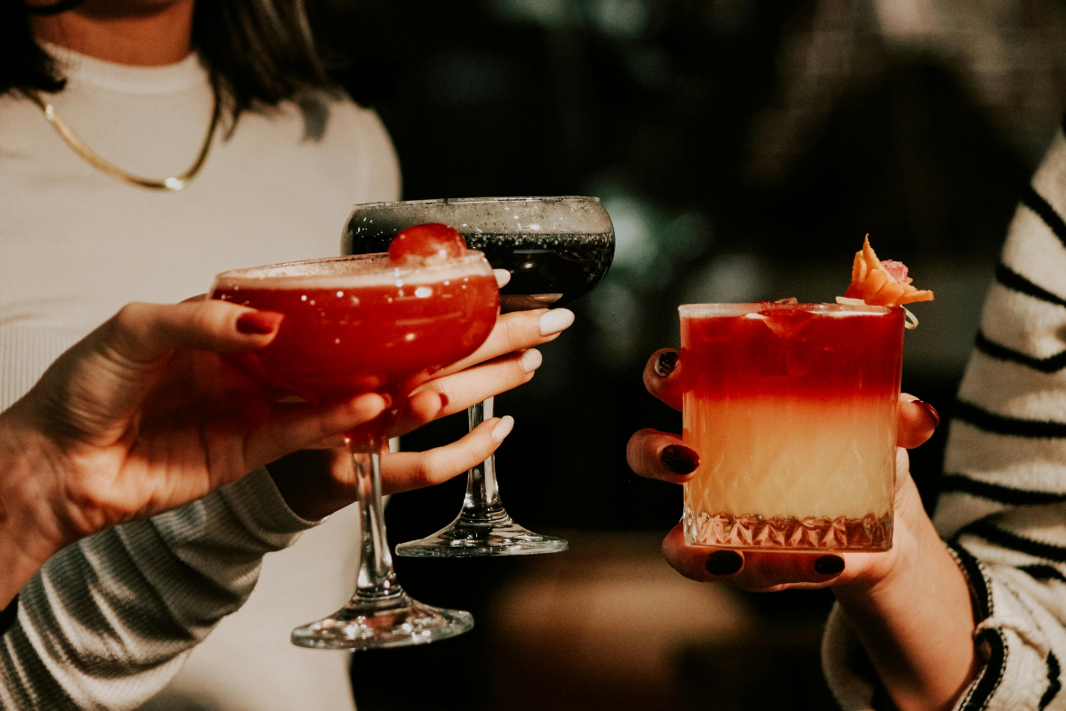 Gen Z, la generazione che beve…ma non vino?