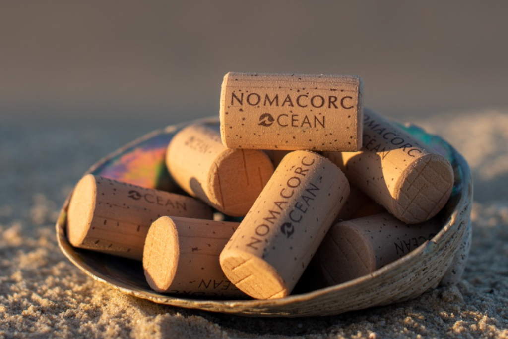 Nomacorc Ocean, il tappo da vino che ripulisce le coste