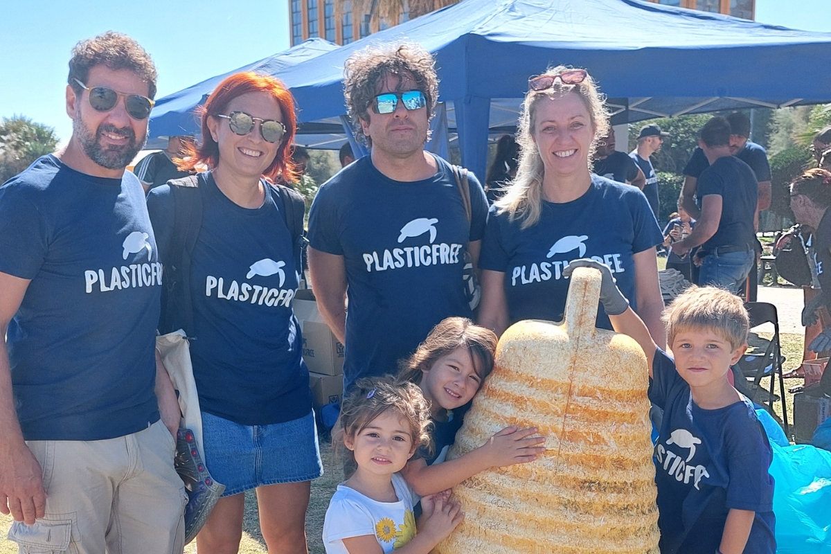 World Cleanup Day, Mack & Schühle Italia torna a Polignano a Mare con Plastic Free
