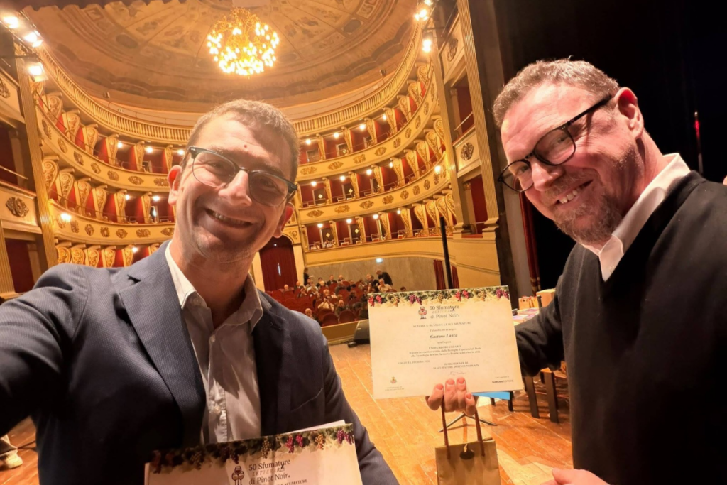 Wine Tourism Hub vince il concorso letterario a Voghera con il manuale sull'enoturismo italiano